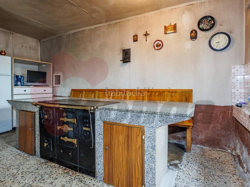 Foto 708bfff7-b012-4b1a-8e15-946e7f6ce169. Casa con parcheggio in Outeiro de Rei