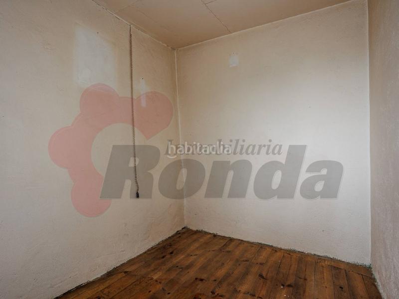 Foto baa142c4-c8ce-4a2a-aa1b-b43c88e8f38b. Casa con parcheggio in Outeiro de Rei