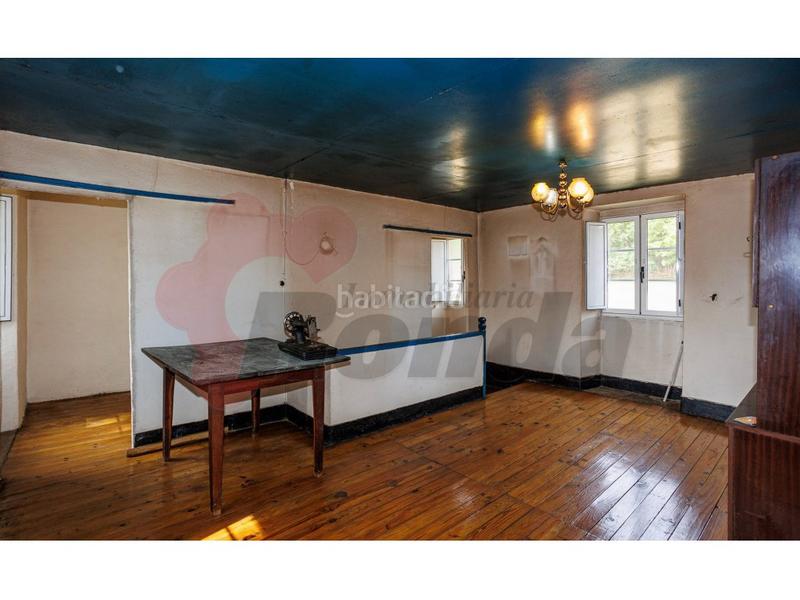 Foto c1e68735-661f-442c-ab1f-e2706b4239bd. Casa con parcheggio in Outeiro de Rei