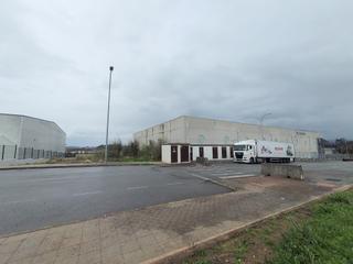 Solar industrial  Viuxe. Parcela en el polígono de piadela de betanzos lindando por un la