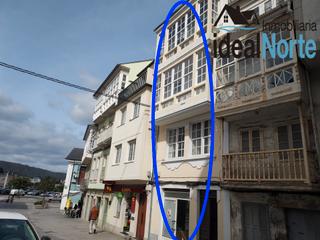 Casa a Viveiro. Edificio en plena avenida cervantes de viveiro. 420 m2 de constr