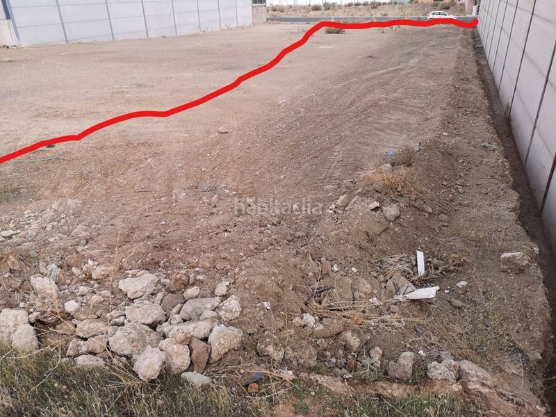 Foto ceacd834-9c02-4aa6-8208-f7d67e3ebb19. Terreny residencial a Almagro