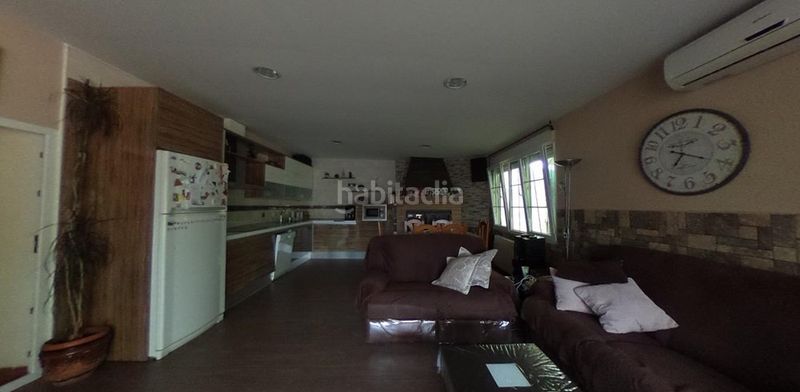 Foto b11b7fb4-91b0-414d-9573-cfee44663626. Xalet amb calefacció aparcament piscina a La Poblachuela Ciudad Real