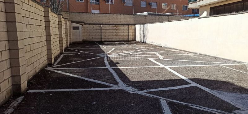 Foto 598ea762-f4a4-4ddf-bcce-c371ed7640c1. Local comercial a Larache Ciudad Real