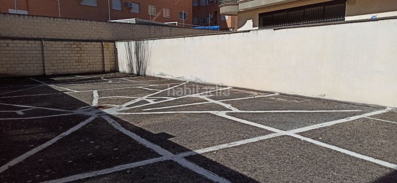 Foto a15f8e1d-620d-4eed-afda-afd982a98a76. Local comercial a Larache Ciudad Real