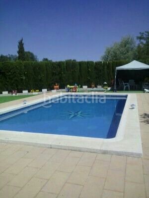 Foto 12edf9af-e60a-4c91-bc26-23f3bb535842. Chalet en Miguelturra