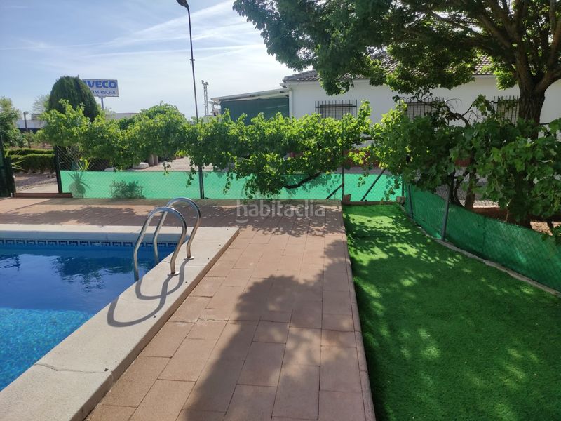 Foto 8fe8adbd-c382-4635-a1f0-863484d3f5e0. Chalet en Miguelturra