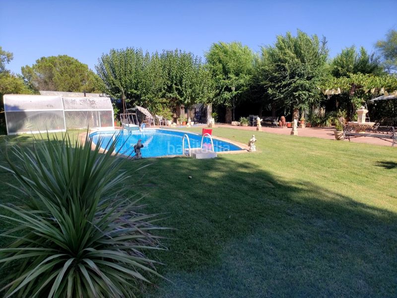 Foto 09d44edd-f812-42a6-bf2a-2bfce4672081. Xalet amb calefacció aparcament piscina a Miguelturra