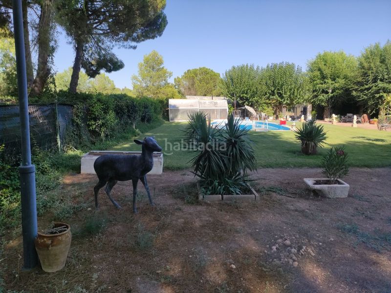 Foto 0c62052b-b563-4c94-8475-9acb2b832171. Xalet amb calefacció aparcament piscina a Miguelturra