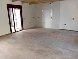 Casa a Santa María - Pío XII. Casa reformada en ciudad real.casa con posibilidad de hasta dos