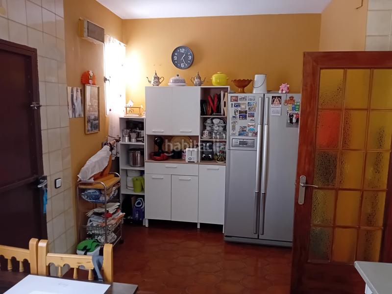 Foto 9813a0c5-a098-4f94-baaf-a117a2b41a08. Chalet  .dispone de 6 dormitorios, 3 baños, piscina, zona de cesped, pozo... todo legalizado. en Pozuelo de Calatrava