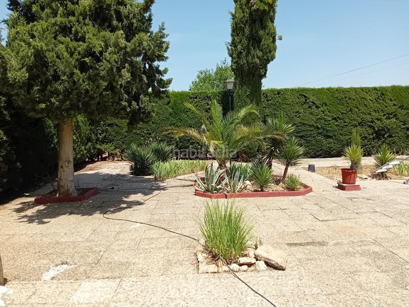 Foto a860b4e9-63dc-4172-b9fc-25335eef46dc. Chalet  .dispone de 6 dormitorios, 3 baños, piscina, zona de cesped, pozo... todo legalizado. en Pozuelo de Calatrava