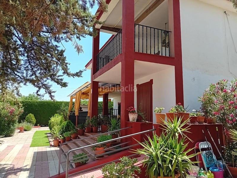 Foto abb1dd8e-fba2-4c77-9546-993128e9ea89. Chalet  .dispone de 6 dormitorios, 3 baños, piscina, zona de cesped, pozo... todo legalizado. en Pozuelo de Calatrava