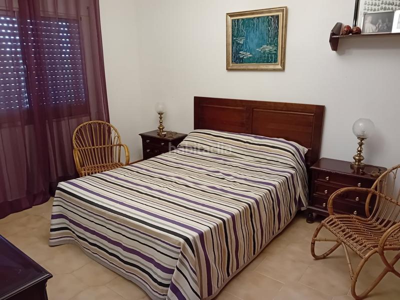 Foto bd768cae-dced-44d4-ae5b-be010db71bec. Chalet  .dispone de 6 dormitorios, 3 baños, piscina, zona de cesped, pozo... todo legalizado. en Pozuelo de Calatrava