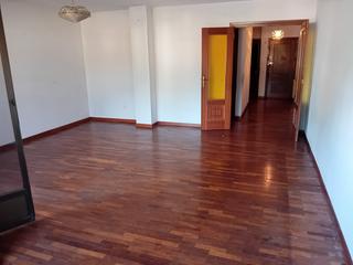 Pis a La Moreria. Piso de 4 dormitorios ciudad real centro.la vivienda dispone de