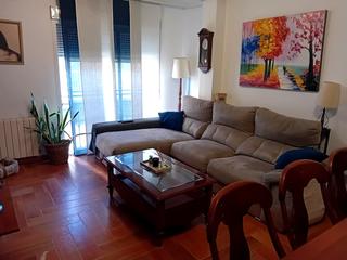 Piso en El Perchel. Piso 3 dorm. en ciudad real, a 5 min del centro, con patios, gar