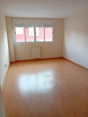 Piso en Pozuelo de Calatrava. Piso en pozuelo de calatrava de 3 dormitorios, 2 baños, cocina a
