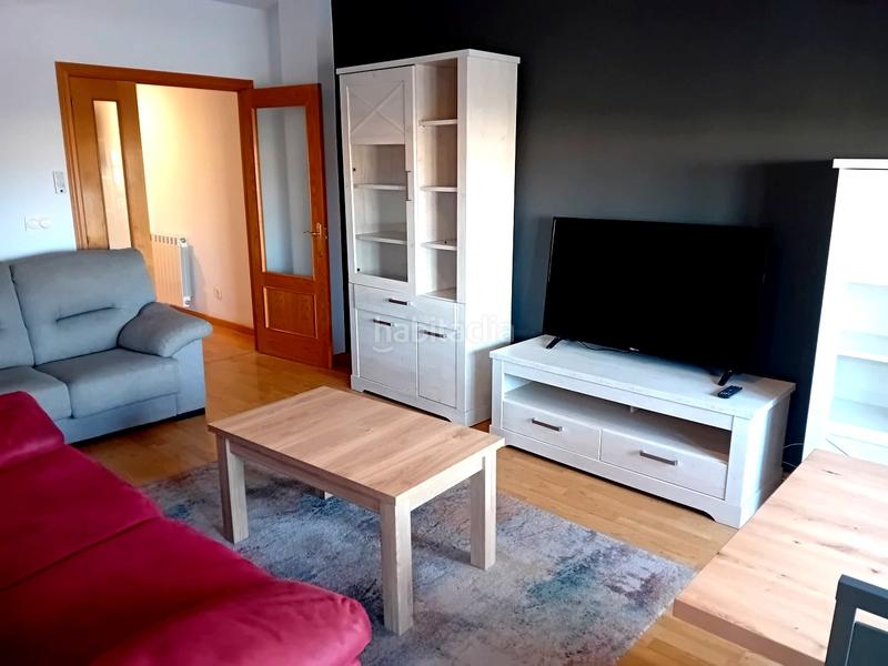 Foto 0b1910d9-5644-4088-b67c-4d33c43e380d. Pis amb calefacció aparcament a Pozuelo de Calatrava