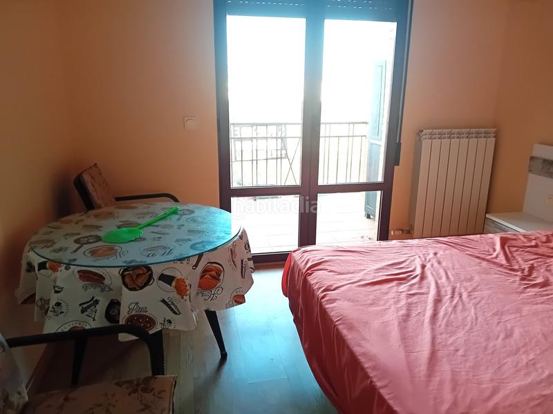 Foto 4b305ddd-bb3a-47ba-be8b-e34dffcb64d2. Pis amb calefacció aparcament a Pozuelo de Calatrava