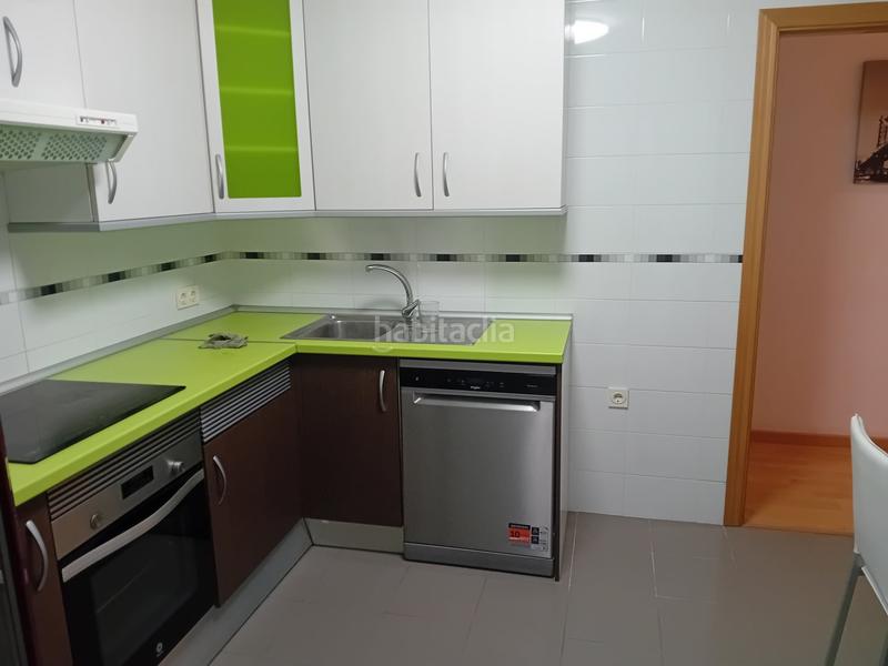 Foto 5e8a1e98-8936-429a-a60a-6bd61d29f2e3. Pis amb calefacció aparcament a Pozuelo de Calatrava