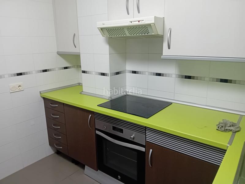 Foto af3b5c8f-146a-4f93-89ad-2f6e251c2850. Pis amb calefacció aparcament a Pozuelo de Calatrava