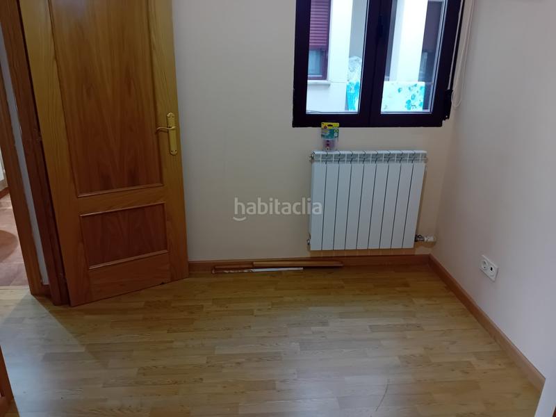 Foto c2ad1d50-9cd1-4744-88c2-3c78f5254f35. Pis amb calefacció aparcament a Pozuelo de Calatrava