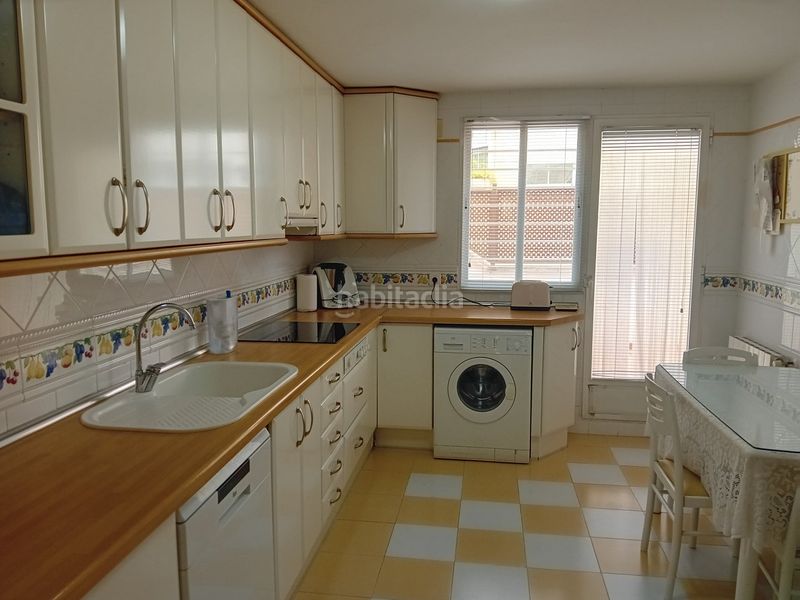 Foto 39b7d65b-b6b6-47c8-af17-c79463c7618e. Casa amb calefacció aparcament piscina a El Torreón - Los Ángeles - El Pilar Ciudad Real