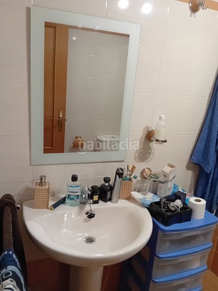 Foto 3fbfebfa-32fc-4f2c-96f6-bf6d37110d6a. Pis amb calefacció aparcament piscina a Larache Ciudad Real