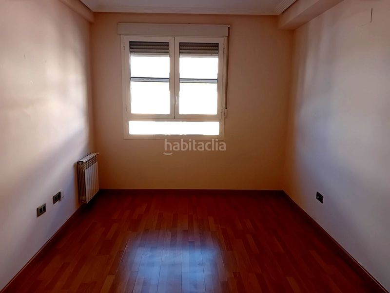Foto b832b3f5-75ba-458e-b739-5e4d95494b7c. Dúplex amb calefacció piscina a Santa María - Pío XII Ciudad Real