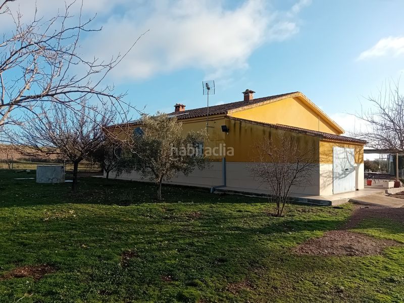 Foto d0db28f2-f441-4d2a-bf22-0c5c9d5b99d0. Xalet amb calefacció aparcament piscina a Carrión de Calatrava