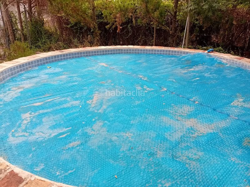 Foto 7f81cc40-8ff9-42a8-958b-d2e2c9e5ae92. Xalet amb calefacció aparcament piscina a Miguelturra
