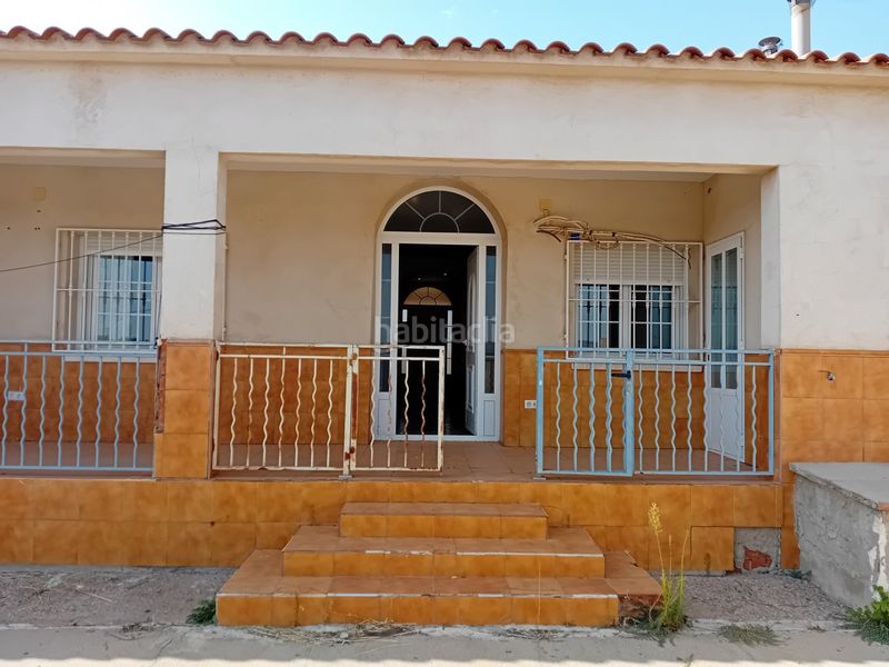 Foto a20b64ee-0fc9-4b9c-8e8d-e410d44459bd. Chalet with parking in Pozuelo de Calatrava