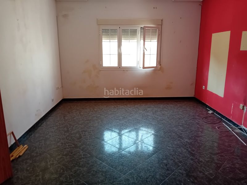 Foto e59ee62b-00e6-4cab-ad9d-f3f411a3cf69. Chalet with parking in Pozuelo de Calatrava