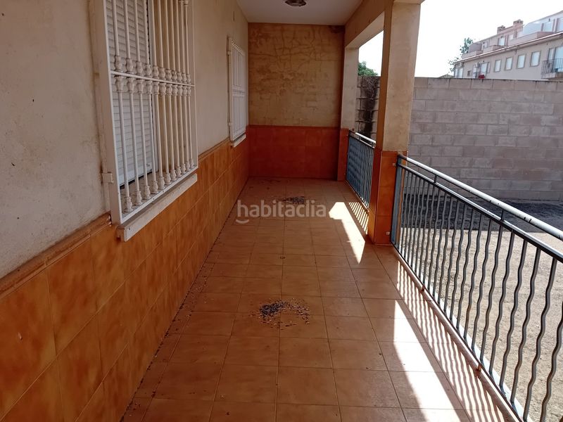 Foto f8e5b0ae-84d7-47a0-9dac-e7664dd9d484. Chalet with parking in Pozuelo de Calatrava