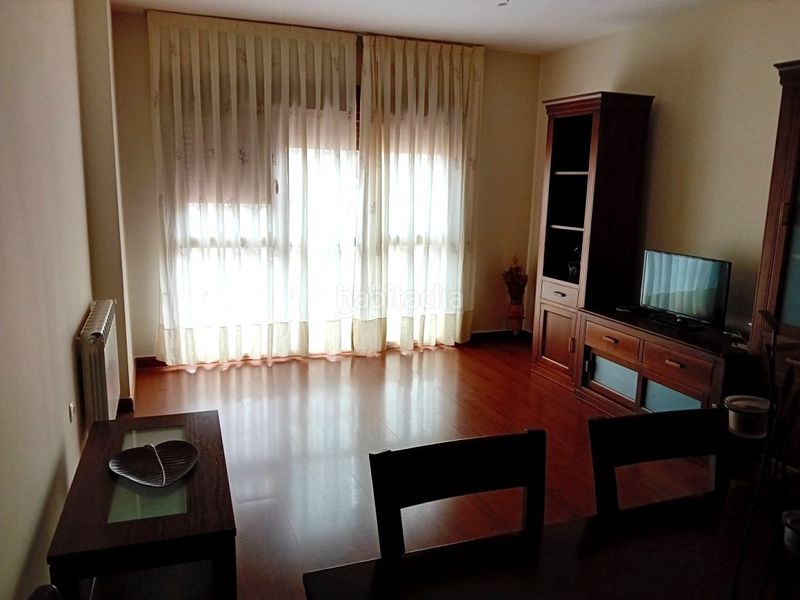 Foto 527c84c2-39be-498b-8d67-a845eb75eed8. Pis amb calefacció aparcament piscina a El Torreón - Los Ángeles - El Pilar Ciudad Real