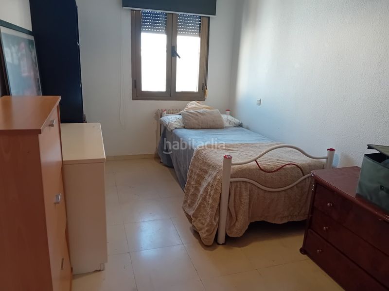 Foto df4d5d8e-2fed-4cd9-9314-5fa2d5985c09. Flat with heating in Miguelturra