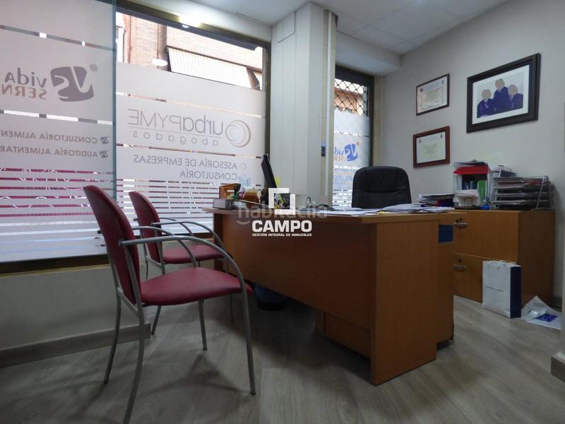 Foto 3cf4d1a9-5e0c-4b2c-b359-6d01952a19a8. Alquiler local comercial  a la calle en alquiler en Centro. en Albacete