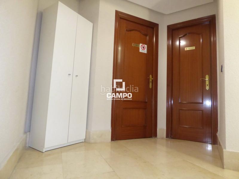 Foto 9207b1b7-5198-4aae-8149-ffedc2a421ae. Lloguer local comercial a Centro Albacete