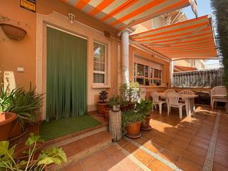 Chalet à Alto de los Molinos. Chalet en venta en alto de los molinos, 4 dormitorios.