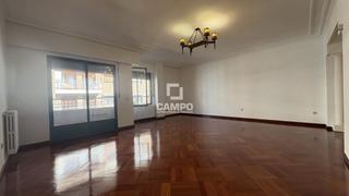 Location Appartement  Marques de villores. Piso en alquiler en parque, 3 dormitorios.