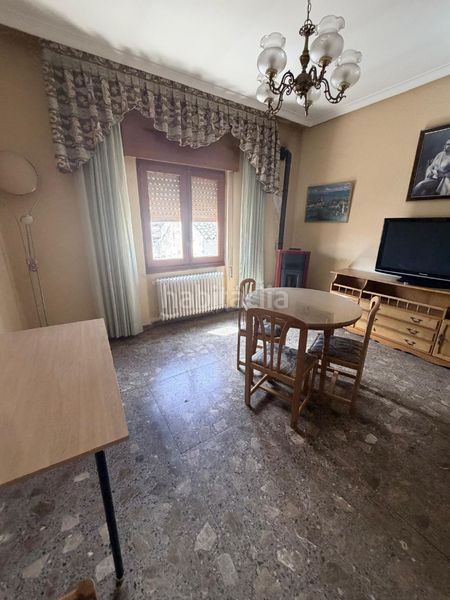 Foto 167d953c-0087-48e0-8c27-423b0ae78671. Casa con riscaldamento parcheggio in Roda (La)