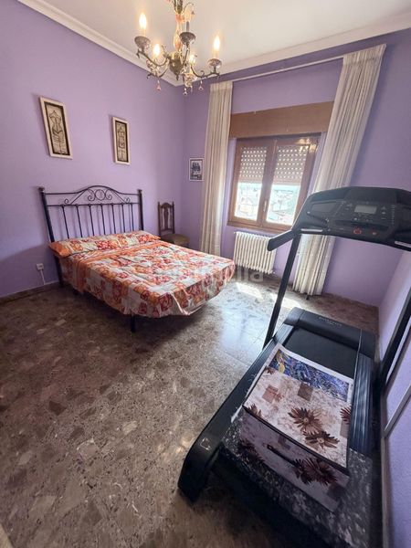 Foto d1a164c7-ac1a-4a4c-837b-d9e963c3d581. Casa con riscaldamento parcheggio in Roda (La)