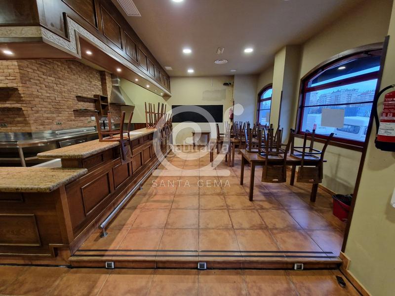 Foto 0bc7c193-5061-4b2e-8d44-a68751fe92fa. Local comercial parrillada / mesón en ponte da pedra (a coruña) en Coruña (A)
