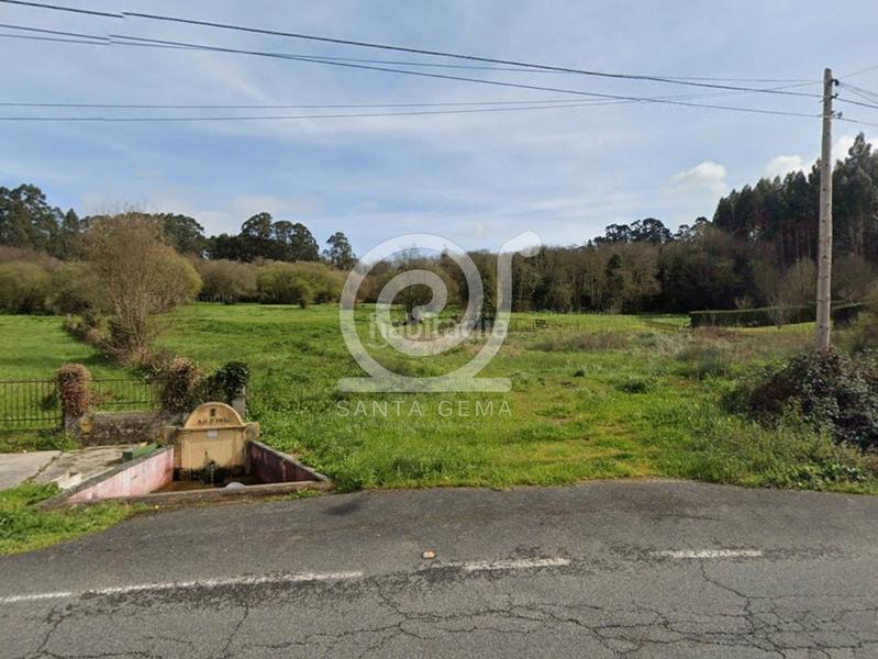 Foto 7ebcfd8e-c03c-4ea2-85ad-73e9ffa73753. Terreno residencial parcela en av. república uruguay () en Oleiros