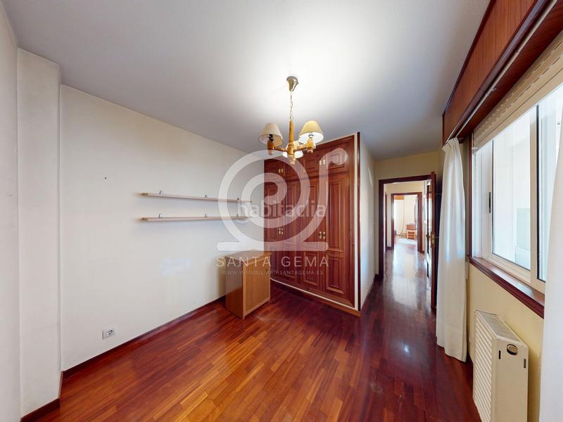 Foto 0fc0b35f-dd8e-4115-a5d1-0e0fd65b78a0. Appartement avec chauffage parking dans Elviña - A Zapateira Coruña (A)