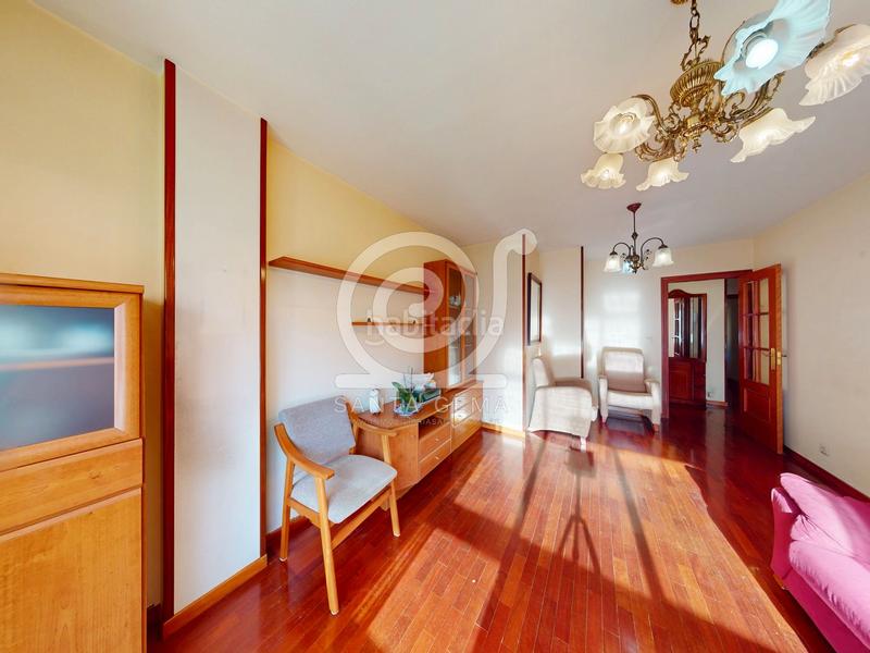 Foto 1480666e-f4ad-4840-a6e1-a4726b9ce3a6. Appartement avec chauffage parking dans Elviña - A Zapateira Coruña (A)