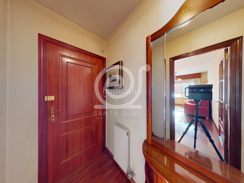 Foto 297da838-b2b4-466d-89a4-73e1bb0f1726. Appartement avec chauffage parking dans Elviña - A Zapateira Coruña (A)