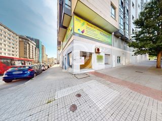 Rent Business premise  Ronda de outeiro. Local en vioño (a coruña)