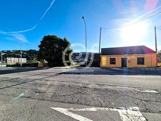 Casa  Avenida de pedralonga. Casa en av. pedralonga, fábrica de armas (a coruña)