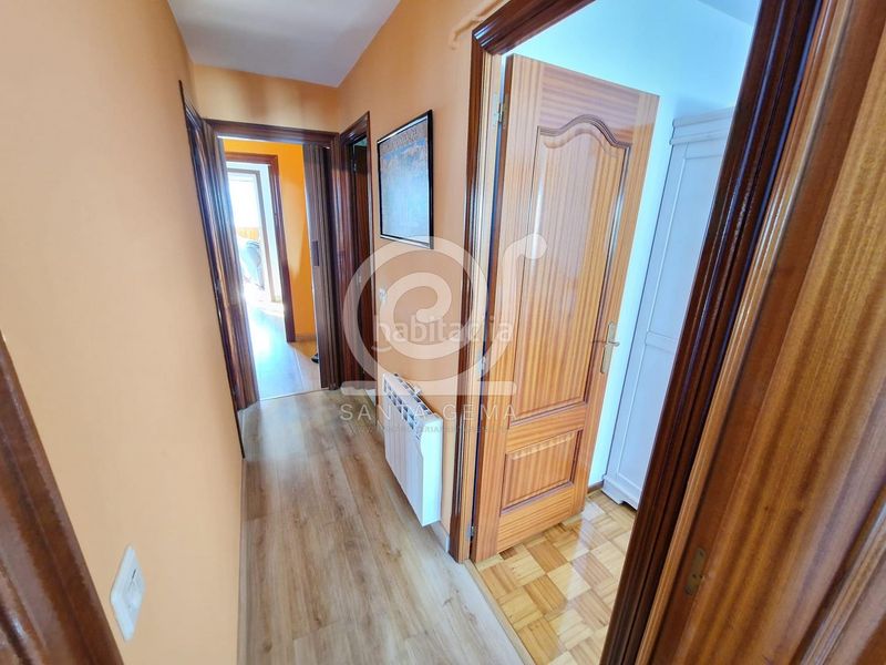 Foto b0cb7515-1dd5-40ba-aafc-17d5a5777b72. Flat with heating in Os Mallos Coruña (A)